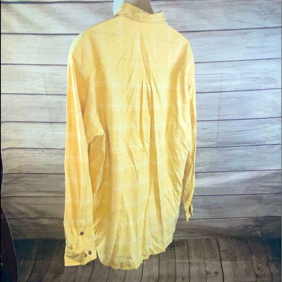 Mens size Lg long sleeve 100% silk button down shirt by Tommy Bahama - Picture 10 of 12